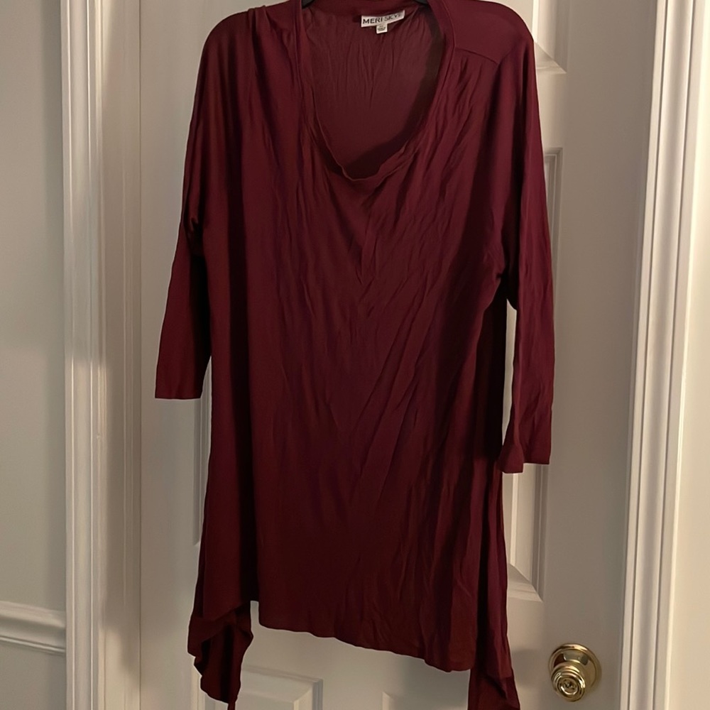 Burgundy tunic top